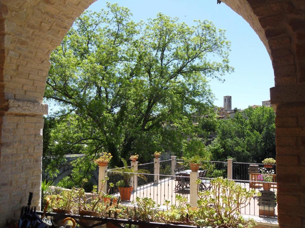 Antico Borgo Piceno Acomodação com café da manhã Ascoli Piceno Exterior foto